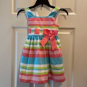 Never worn Beautiful colorful toddler 3T dress